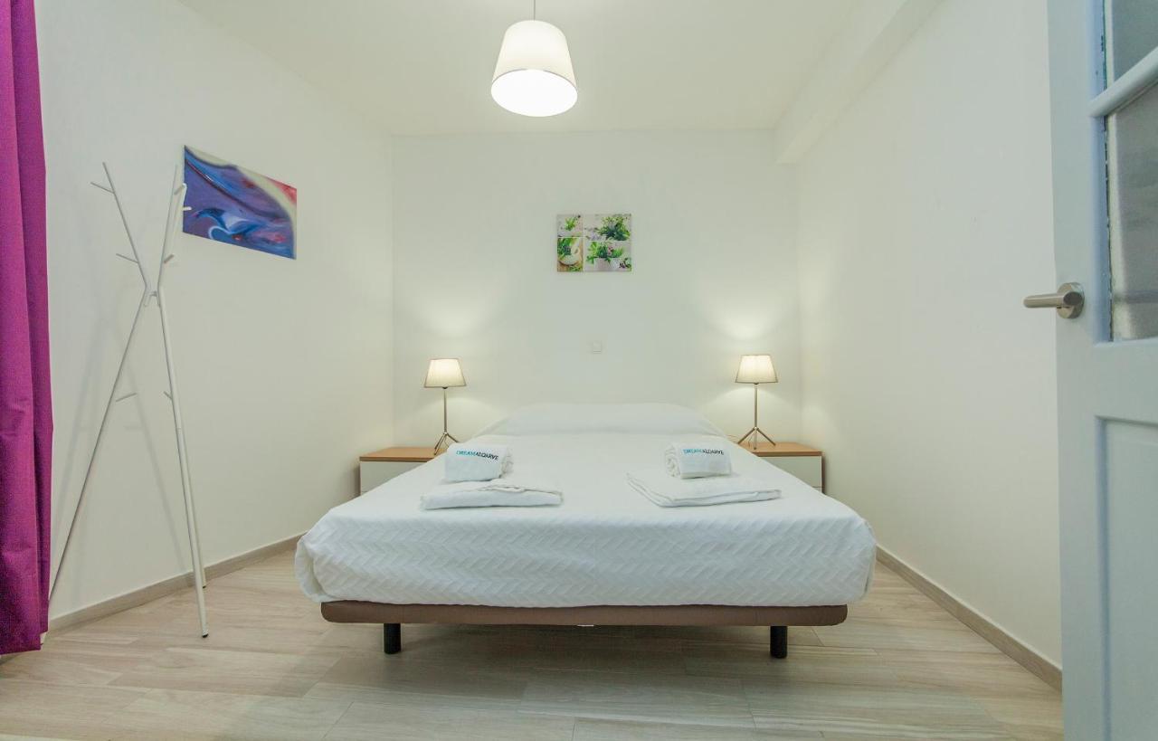 B21 - Oliveira Cozy Flat Apartment Lagos Exterior photo